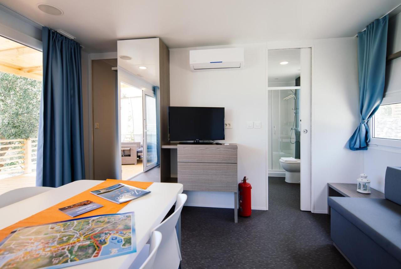 Ks Holidays Jezera Ngoại thất bức ảnh