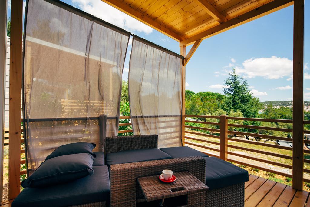 Ks Holidays Jezera Ngoại thất bức ảnh